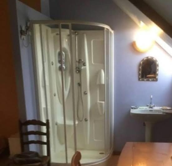 Chambre Chez L'Habitant Rueyres Bagian luar foto